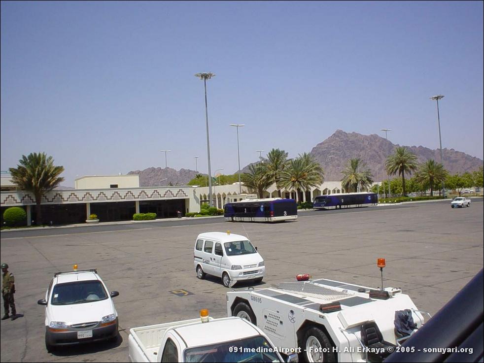 091medineAirport