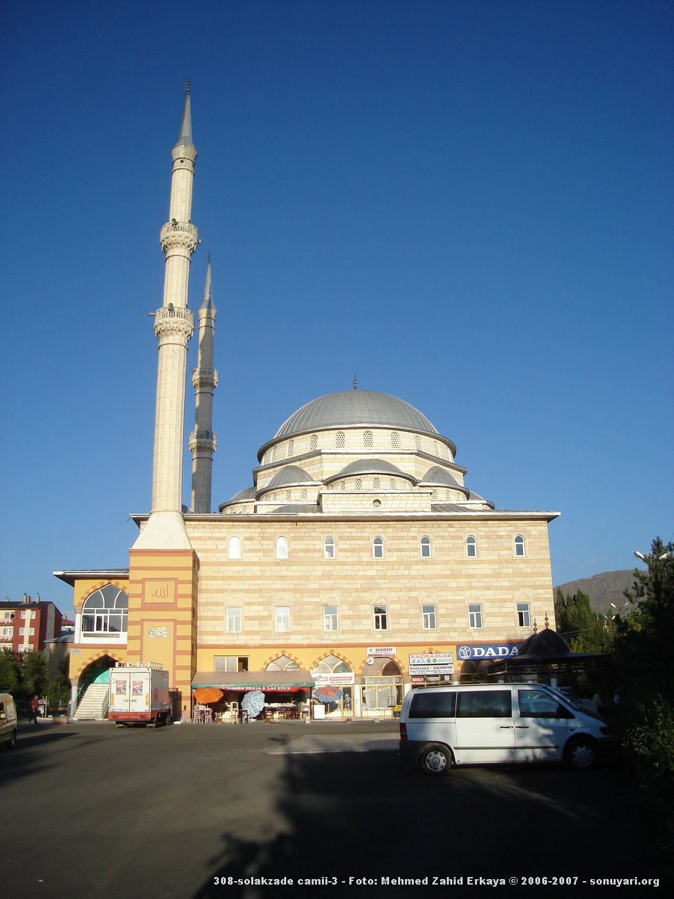 308_solakzade_camii_3