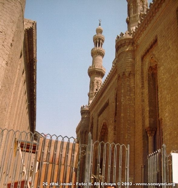 26_rifai_camii