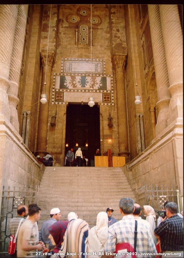 27_rifai_cami_kapi