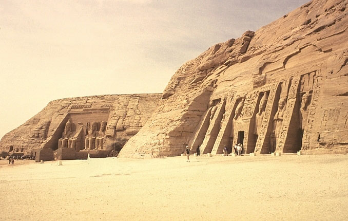 01AbuSimbelTemple