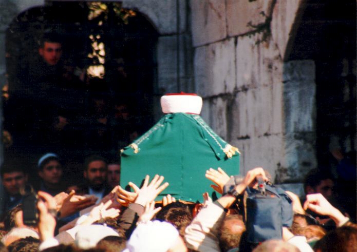 183_EsadCosanCenaze